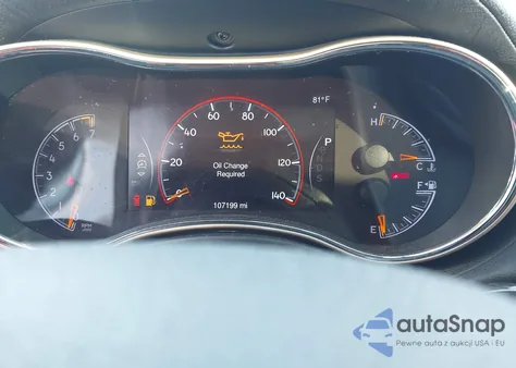 2015 Jeep Grand Cherokee Overland z USA, uszkodzony, nr VIN 1C4RJFCG9FC150292